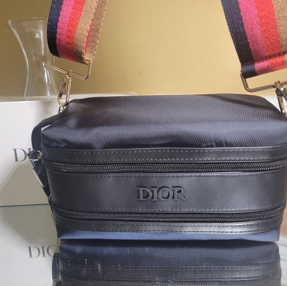 Dior Pouch organizer converted in to shoulder bag/belt bag - Picture 14 of 15
